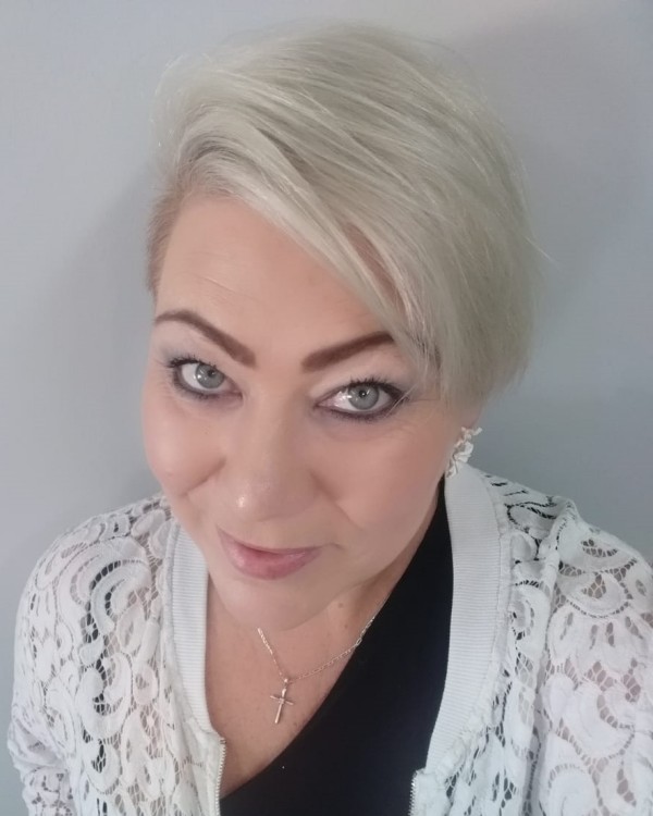 Riana Jansen van Vuuren - Branch Administrator